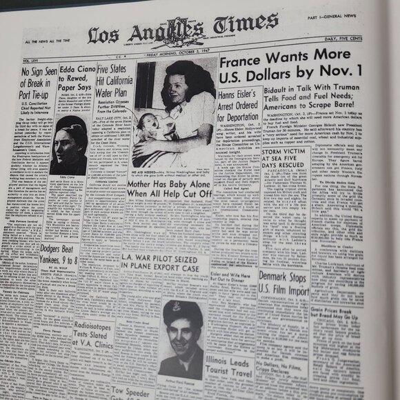 Los Angeles Dodgers History Book Presented To Dave MacMillan By Los Angeles Time - Picture 9 of 16